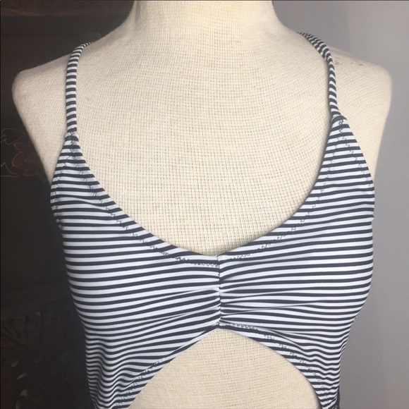 Cupshe Mixed Print Monokini Floral & Stripe NWT - Picture 6 of 11